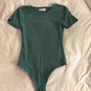 BABATON Contour Crew Shortsleeve Bodysuit